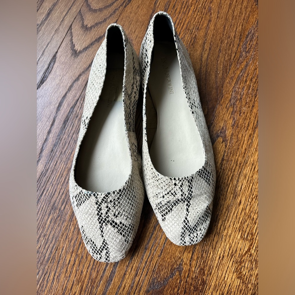 Women's Snakeskin Pattern Flats Enzo Angiolini Size 7.5